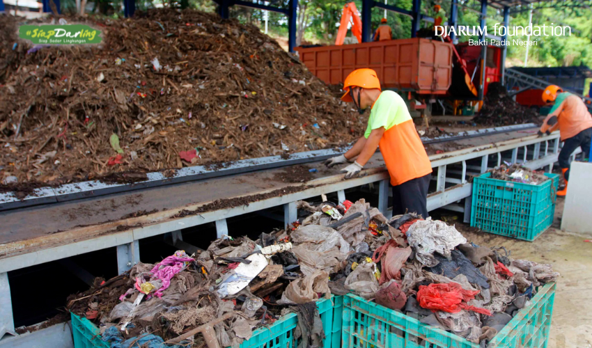 Sampah Sungai Ciliwung Dikompos