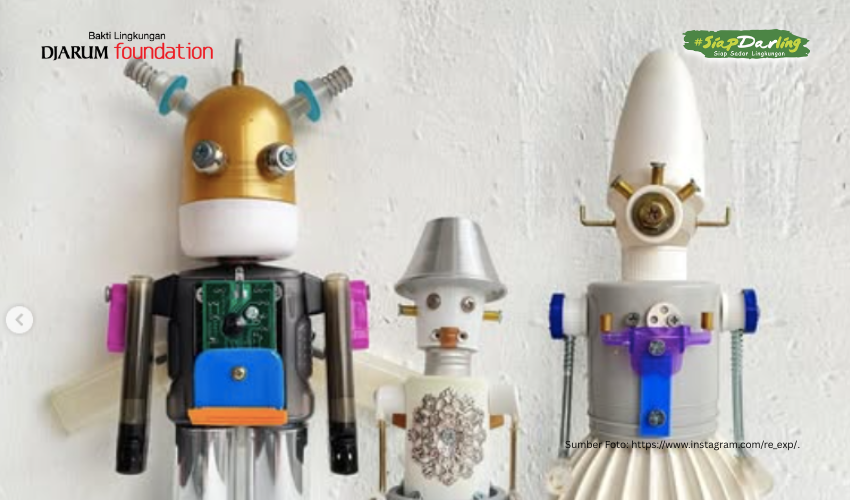 Recycle Experience: Mengubah Tumpukan Mainan Bekas dan Sampah Rumah Tangga Menjadi Karya Seni Penuh Makna