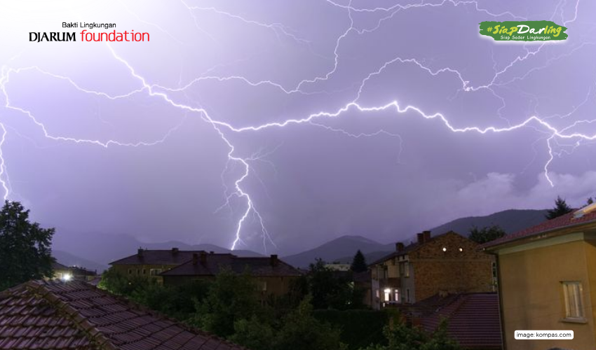 Jangan-jangan… Thor Sang Dewa Petir Ngekos di Depok