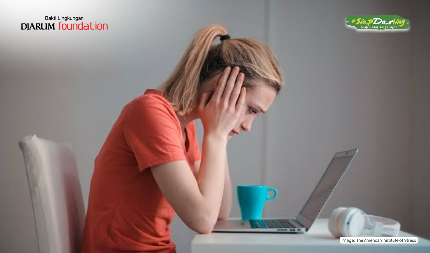 Bumi Makin Panas, Pikiran Ikut Runyam: Saat Gen Z Dilanda Eco-Anxiety